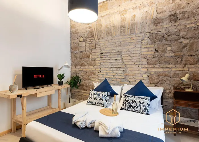 Imperium Vittorio - 4 Bdr, Center, 100mt To Train Station, Pvt Bathrooms, A-c Πανσιόν Ρώμη